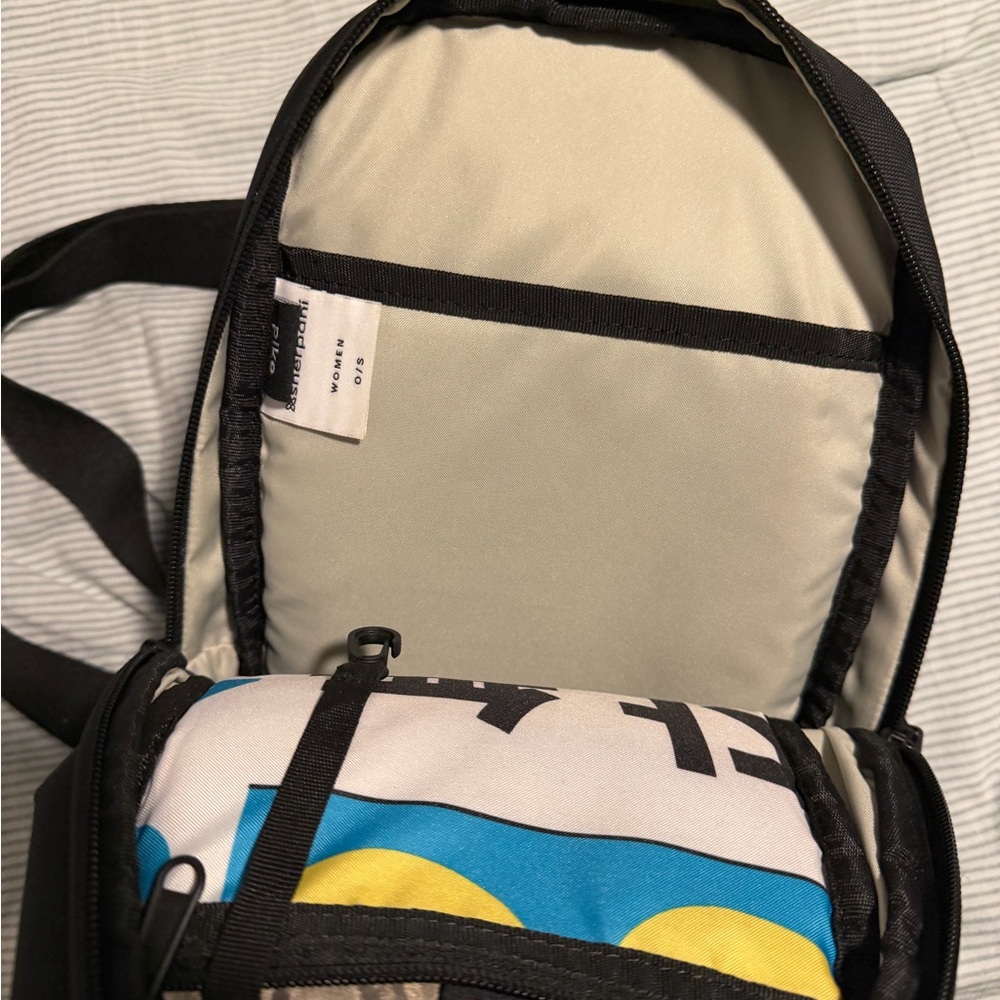 Sherpani pike sling bag - Picture 4 of 8